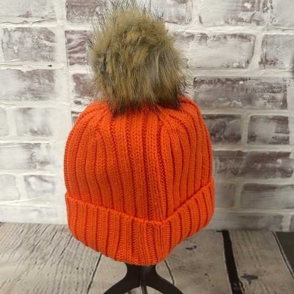 J. Crew pompom beanie - Picture 1 of 5